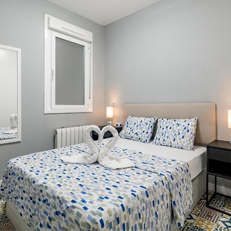 Cerca Santiago Bernabeu - Apartamento Torre Picasso Madrid Exteriér fotografie